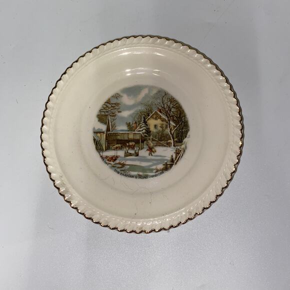 Harkerware The Farmer's Home Winter Plate Gold Trimmed 6" - Picture 2 of 6